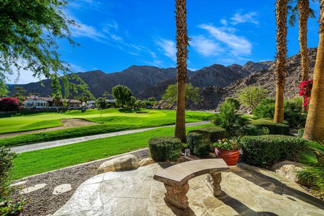 77205 Loma Vista, La Quinta CA: https://media.crmls.org/mediaz/8df1ef08-e81c-4c73-afda-485f0024d72c.jpg