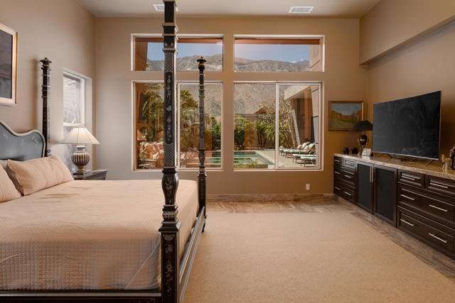463 Lautner Lane, Palm Springs CA: https://media.crmls.org/mediaz/8df25a39-13c2-4367-9a9c-c003d9e5ad23.jpg