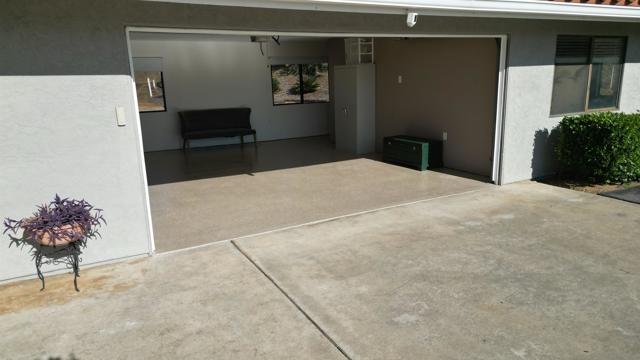 Image 10 of 58 For 15349 Highland Valley Rd