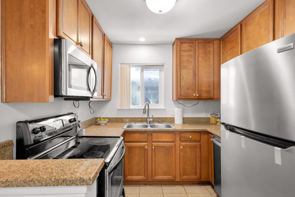 1756 Essex - photo 7