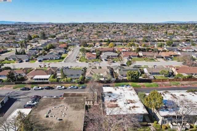 Image 47 of 53 For 5238 Brophy Dr