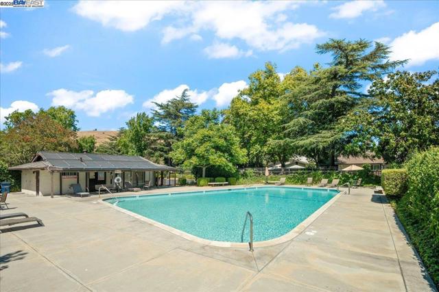 344 Goleta Ter, Fremont CA: https://media.crmls.org/mediaz/8df4f57c-47a8-4a13-9134-d47691171eb6.jpg