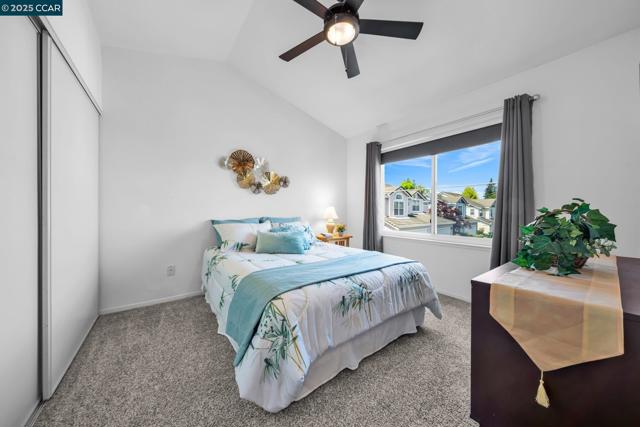 214 S Wildwood, Hercules CA: https://media.crmls.org/mediaz/8df4fdb8-a38d-4102-a9fc-80be0c1fc000.jpg