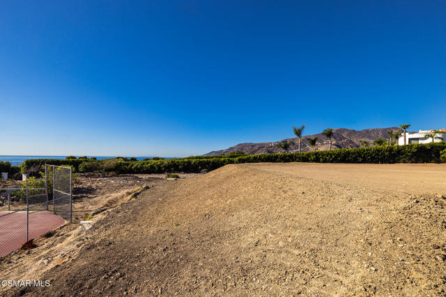 Image 20 of 29 For 5909 Philip Avenue