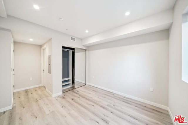 1226 S Bedford Street, Los Angeles CA: https://media.crmls.org/mediaz/8df8fa5a-9fd1-444a-a0a0-9f95ed6aba67.jpg