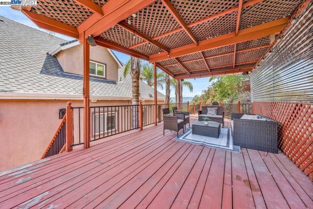 3405 Story Lane, San Jose CA: https://media.crmls.org/mediaz/8df91a82-86e8-4749-8202-2c76ff3a18e7.jpg