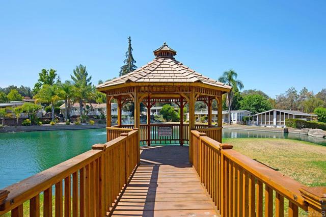 18218 Paradise Mountain Road, Valley Center CA: https://media.crmls.org/mediaz/8df9c0c0-108f-4ee5-ab47-ca6d6866eac3.jpg