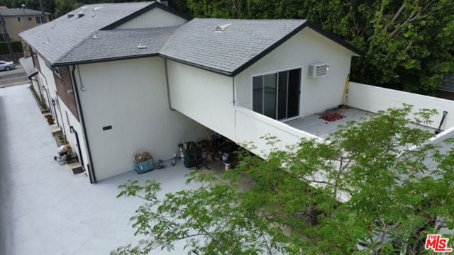 Image 2 of 55 For 960 Los Robles Avenue