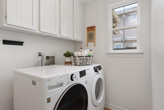 Image 27 of 39 For 7070 Leeward St.
