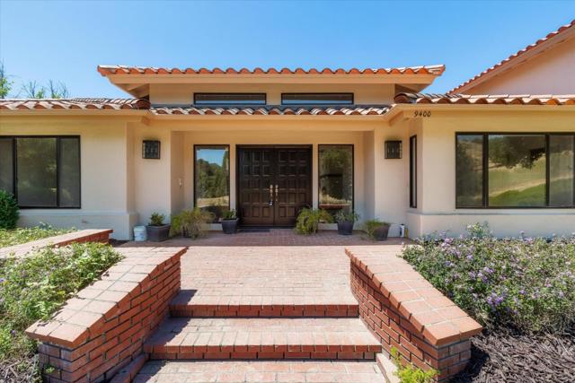 9400 Corriente Road, Atascadero CA: https://media.crmls.org/mediaz/8dfba977-9d5d-40b9-82ec-43a334df7b60.jpg