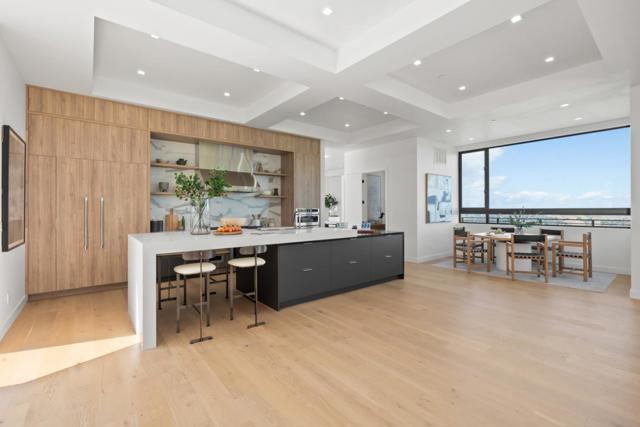 3 Wolfback Ridge Road, Sausalito CA: https://media.crmls.org/mediaz/8dfc0c78-1a84-43f7-831d-a814651806c4.jpg