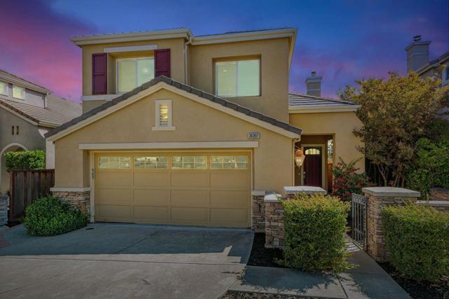 36397 Dijon Drive, Newark CA: https://media.crmls.org/mediaz/8dfc92a1-8027-449c-8f47-68c0103c26b4.jpg