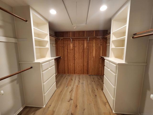 1402 Via Mil Cumbres, Solana Beach CA: https://media.crmls.org/mediaz/8dfc9494-8c6c-401e-b708-0a90515d81d8.jpg