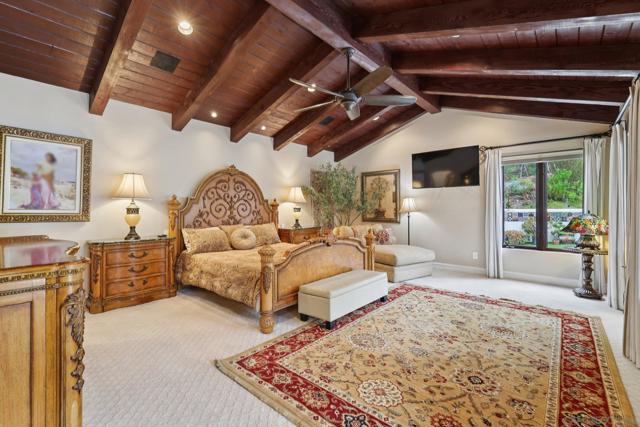 13371 Summit Cir, Poway CA: https://media.crmls.org/mediaz/8dfcc604-4372-410e-af48-cee498407f7e.jpg