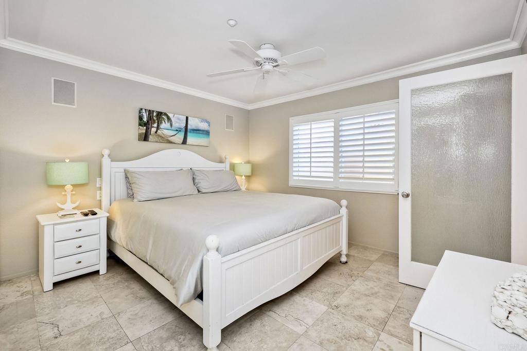 400 The Strand - photo 7