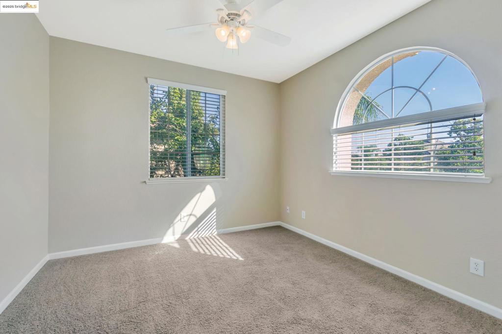 MLS #41105200 image #37