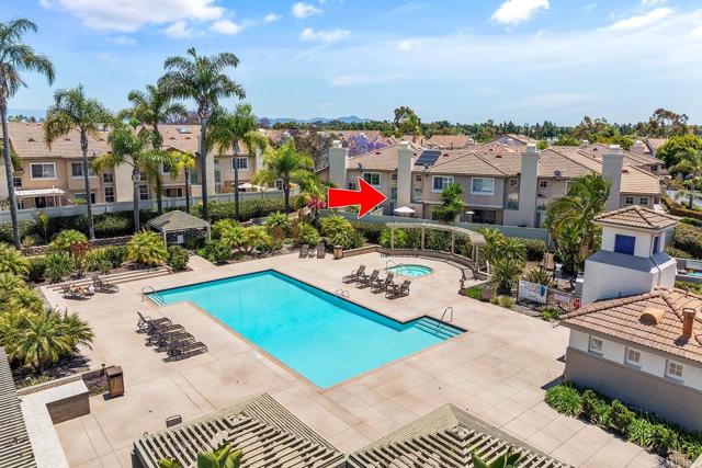 4610 Los Alamos Way, Oceanside CA: https://media.crmls.org/mediaz/8dfe4e72-776d-441b-ad63-107f4d1f5782.jpg