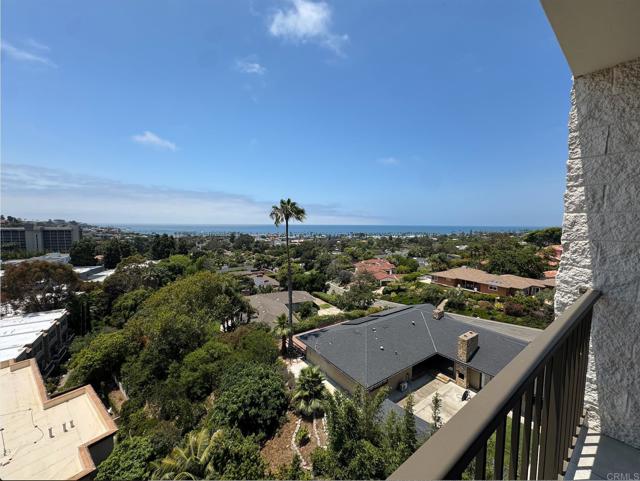 2500 Torrey Pines Road, La Jolla CA: https://media.crmls.org/mediaz/8dfec58a-2433-49dc-a8ed-aaa0d329ccd9.jpg
