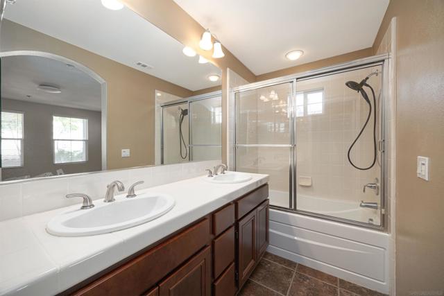 Image 12 of 19 For 1661 Brittle Bush Drive  275