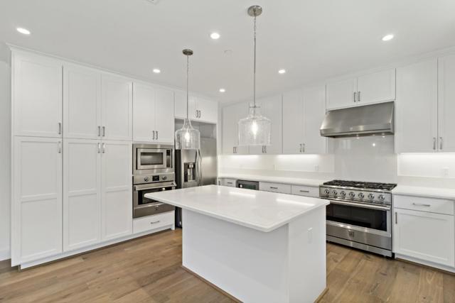 18825 Montalvo Oaks Circle, Monte Sereno CA: https://media.crmls.org/mediaz/8dffa636-a92b-47fa-9961-35e857e1e08a.jpg