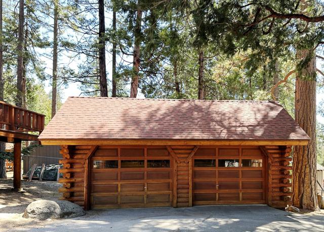 25090 Fern Valley, Idyllwild CA: https://media.crmls.org/mediaz/8e006dd9-be4b-41f0-971a-e5edd69e055d.jpg
