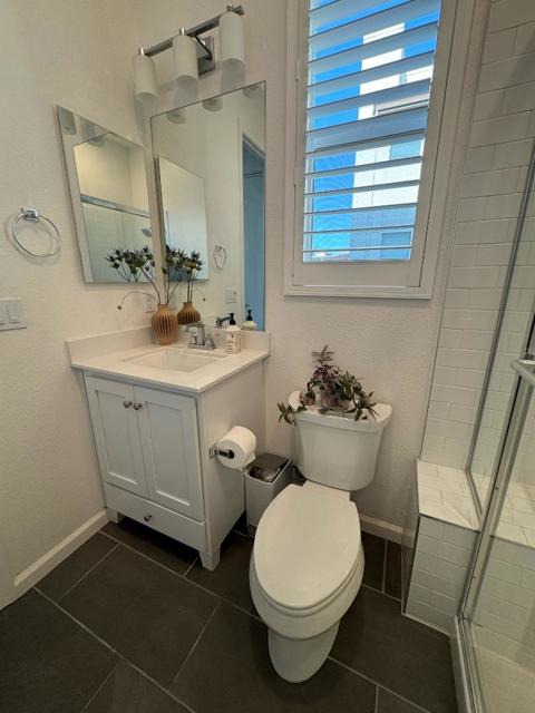 5808 Nugget Way, Dublin CA: https://media.crmls.org/mediaz/8e0105f7-06c6-45b3-9f55-842289aaaaa1.jpg