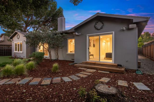 1152 Morton Court, Mountain View CA: https://media.crmls.org/mediaz/8e0260d2-72e7-4547-a8e3-880b0e21d020.jpg