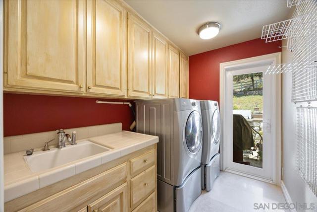 Image 29 of 72 For 30230 De Portola Rd