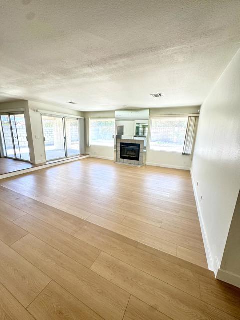 Image 1 of 17 For 27205 Avenida Quintana