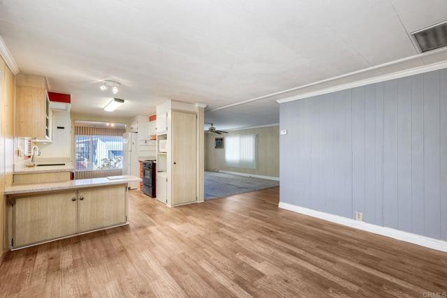 Detail Gallery Image 14 of 39 For 2280 E Valley Pkwy #79,  Escondido,  CA 92027 - 2 Beds | 2 Baths