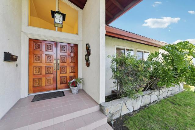 5459 Entrada Cedros, San Jose CA: https://media.crmls.org/mediaz/8e0479dd-f7bc-4957-9dc3-abd536e5351d.jpg