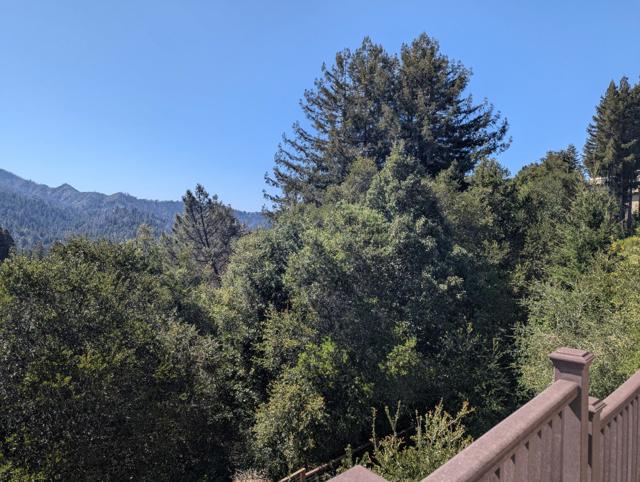 267 Crows Nest Drive, Boulder Creek CA: https://media.crmls.org/mediaz/8e0653e1-99d6-40a7-8fa2-d9b07b2d6430.jpg