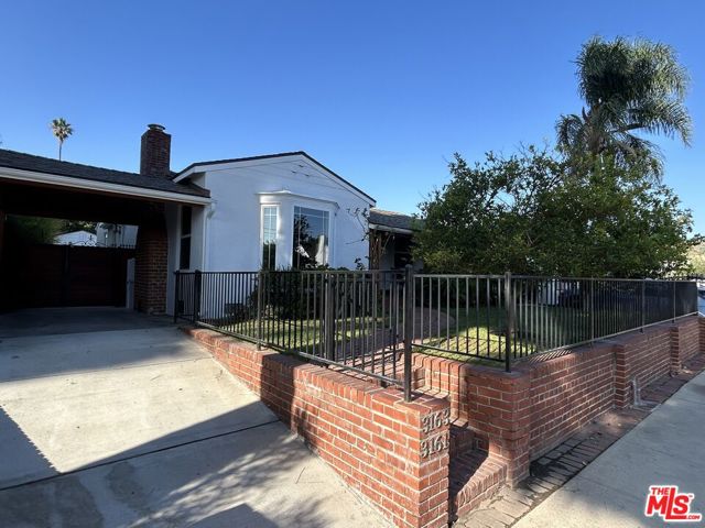 3161 Vera Avenue, Los Angeles CA: https://media.crmls.org/mediaz/8e0690d0-52d9-40c3-aa82-49c7275ae1c4.jpg
