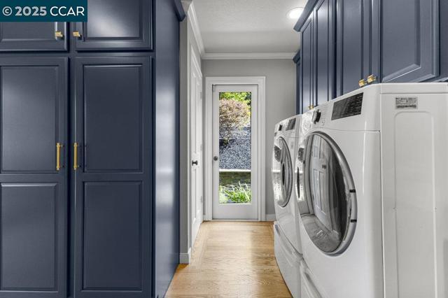 5 Kayser Ct, Walnut Creek CA: https://media.crmls.org/mediaz/8e07c8aa-00ac-409b-8836-dfb8ba04d48a.jpg