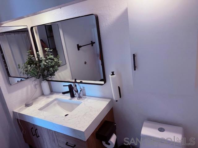 1514 7Th Ave, San Diego CA: https://media.crmls.org/mediaz/8e089402-8e11-4a03-887d-afb07a3198a5.jpg