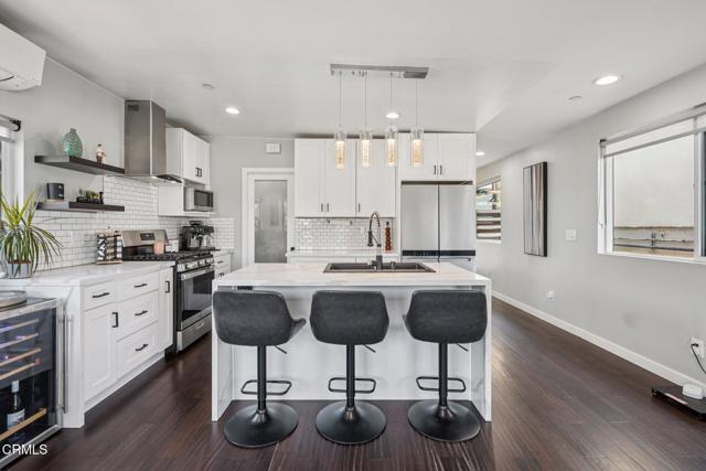 4255 Raynol Street, Los Angeles CA: https://media.crmls.org/mediaz/8e09a578-1d11-4479-8f89-3c013a926758.jpg