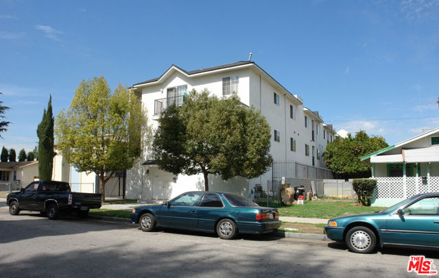14121 Friar Street photo 1
