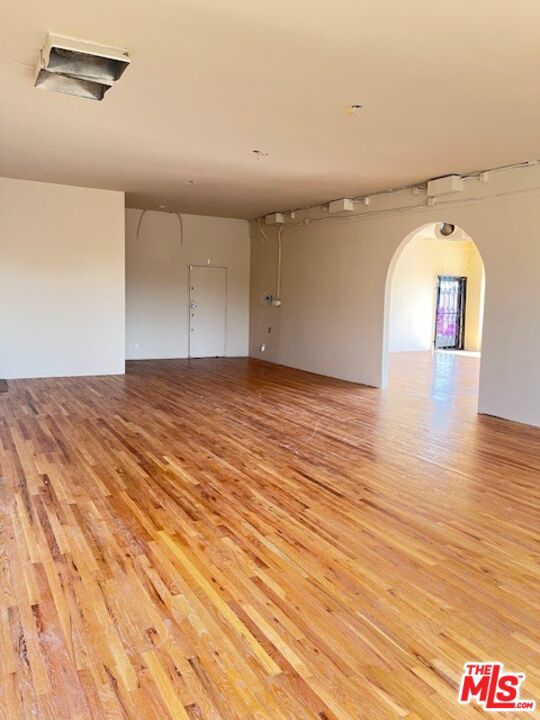  Commercial for Sale in Los Angeles, California