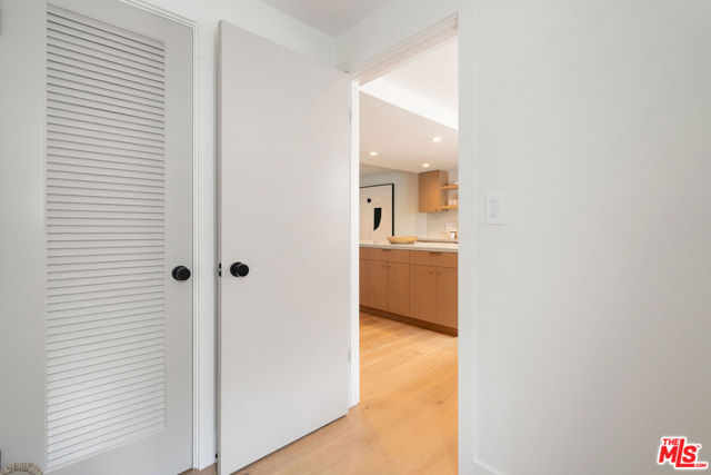 13245 Fiji Way, Marina del Rey CA: https://media.crmls.org/mediaz/8e0a70ab-ac7f-4873-b4b9-d81f884d0ad6.jpg