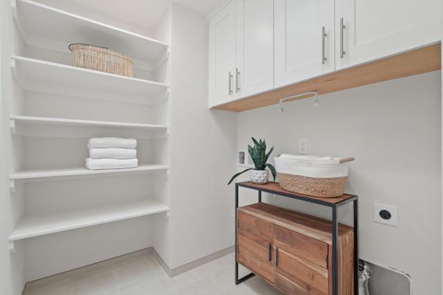989 Lane Avenue, Mountain View CA: https://media.crmls.org/mediaz/8e0ba801-b988-49b8-a866-c44a97250511.jpg