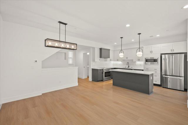224 Carroll Street, Sunnyvale CA: https://media.crmls.org/mediaz/8e0cc448-3e63-4589-bcd4-ab3cb1479142.jpg