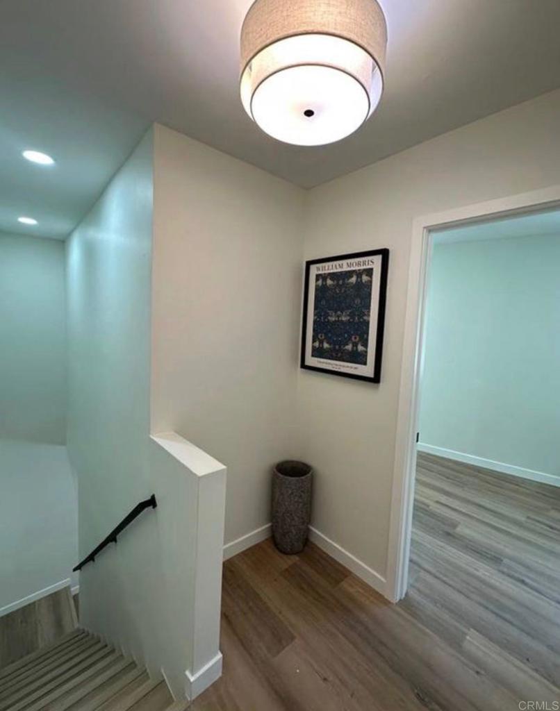 5725 Linda Vista Road - photo 10
