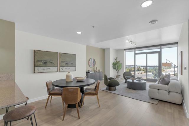 38 N Almaden Boulevard, San Jose CA: https://media.crmls.org/mediaz/8e0d013c-a75e-4920-ae15-44af514372d5.jpg
