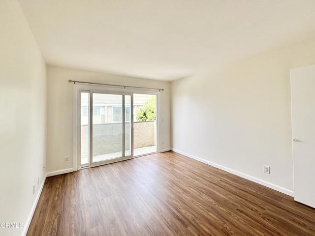 Detail Gallery Image 10 of 28 For 250 E Surfside Dr, Port Hueneme,  CA 93041 - 2 Beds | 1/1 Baths