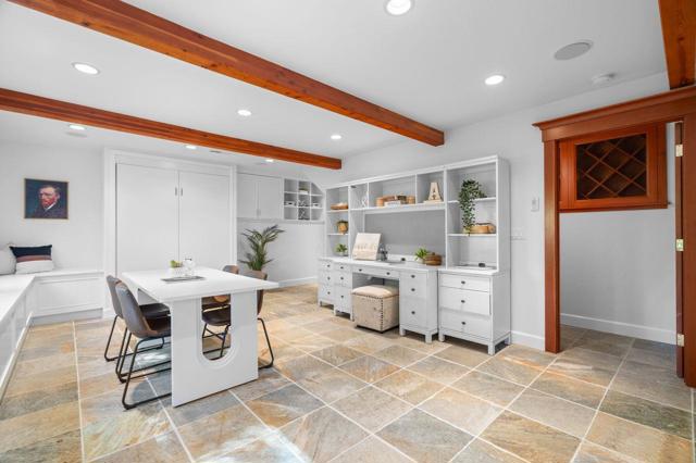 23447 Skyview Terrace, Los Gatos CA: https://media.crmls.org/mediaz/8e0e7b7e-4b54-4ea1-8871-8883f1d7c537.jpg