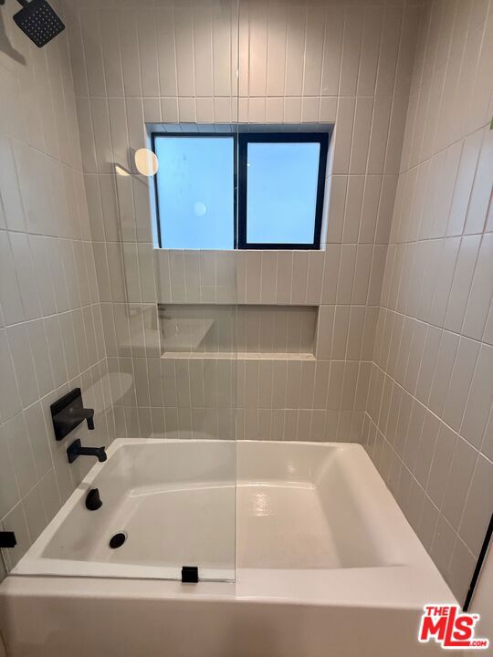 2427 Shoredale Avenue, Los Angeles CA: https://media.crmls.org/mediaz/8e0eace6-7193-4271-91fb-cbcae97b21da.jpg