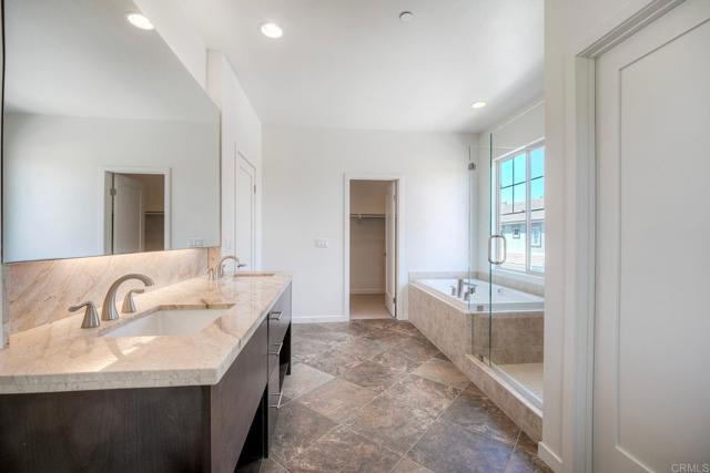 Image 25 of 38 For 10653 Golden Willow  143