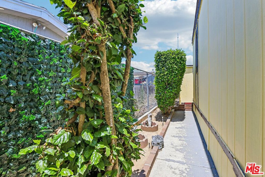 MLS #26849615 image #48