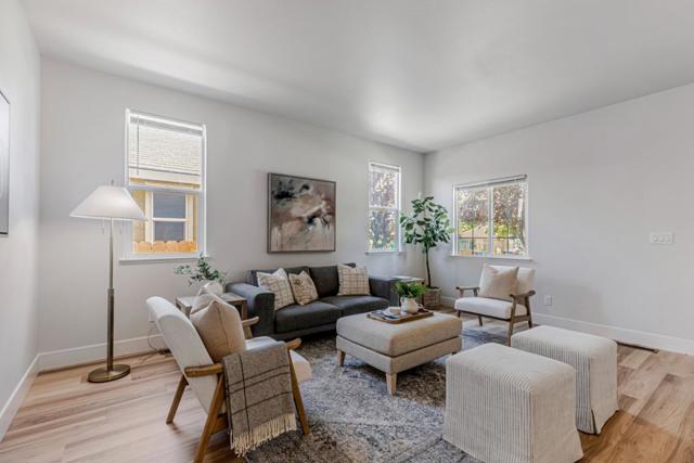864 Powell, Hollister CA: https://media.crmls.org/mediaz/8e0fe281-dbb2-432e-8724-9af2c43e9fda.jpg