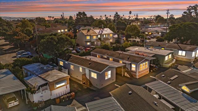 2565 Portola Drive, Santa Cruz CA: https://media.crmls.org/mediaz/8e100e69-c5a3-4434-9f9b-0f7a9a0eeb31.jpg